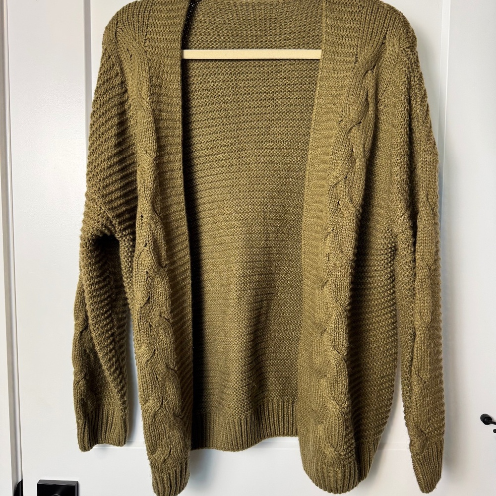 Knit cardigan